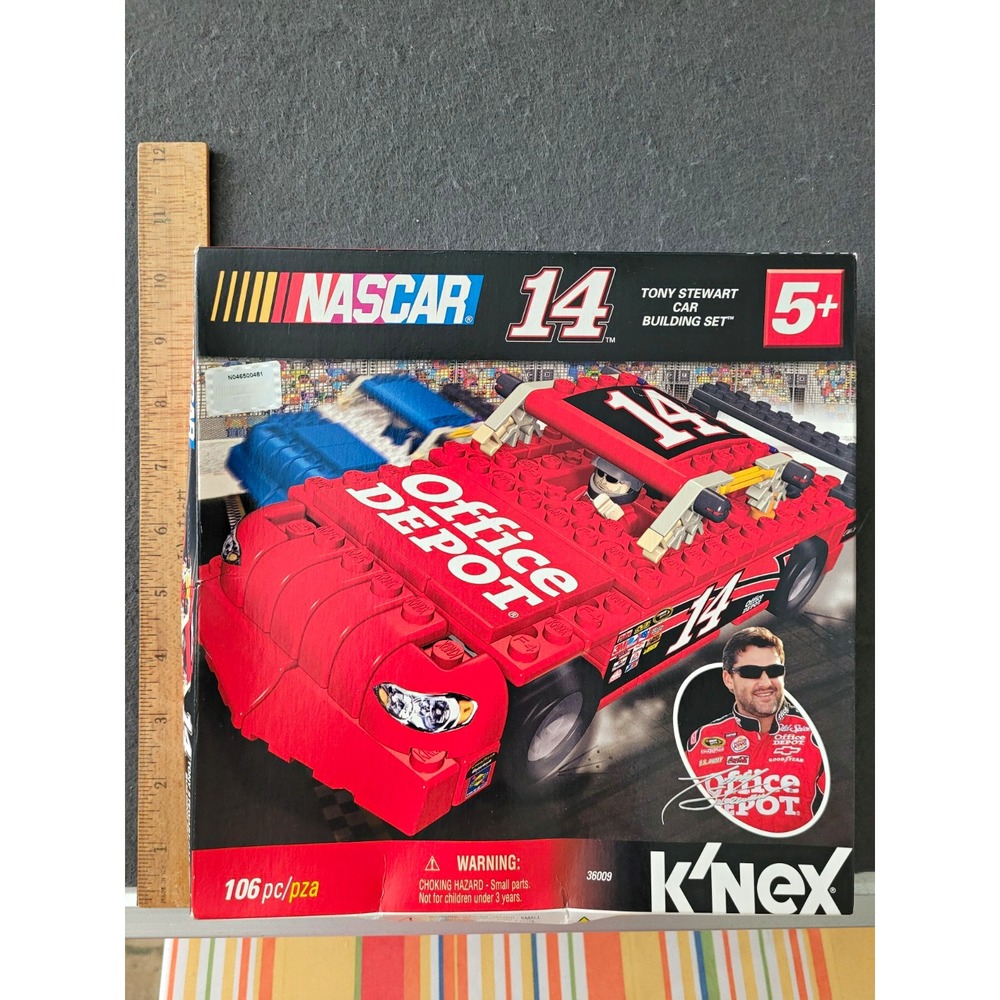 K'NEX NASCAR #14 Tony Stewart Car Building Set 106 pcs w/ Instructions 36009